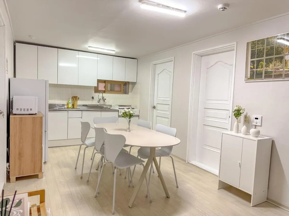 Fore Seongsu 3Rooms Seoul